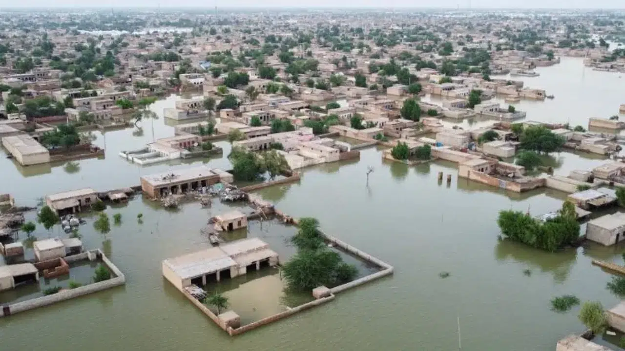 Glaciers melted and flood warning issued in Pakistan