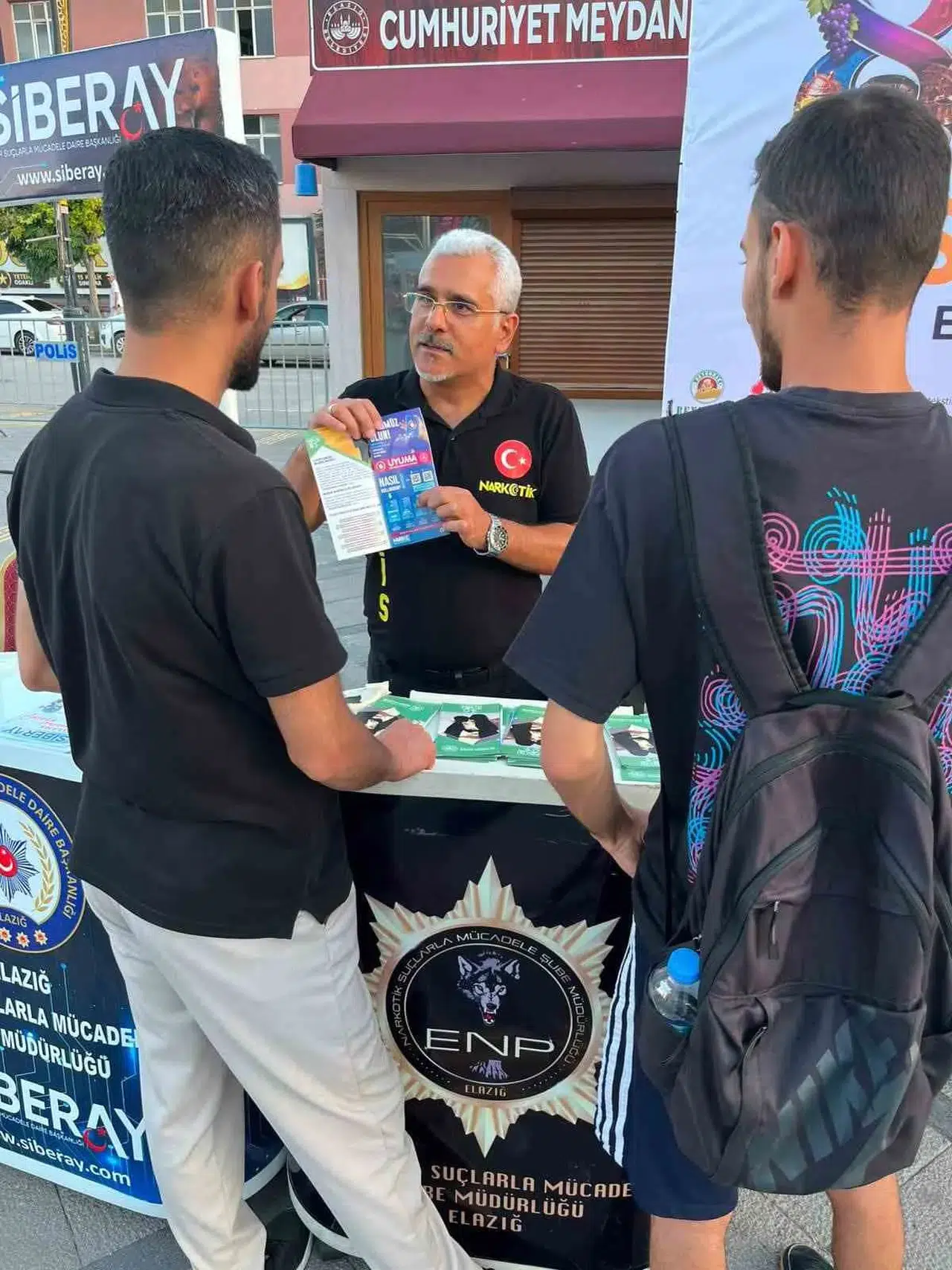 Elazığ Gastronomi Festivali’nde polisten 21 bin kişiye güvenlik eğitimi