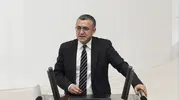 Serhat Eren'den Karayolları'na çağrı: "Diyarbakır yolları can güvenliğini tehdit ediyor"