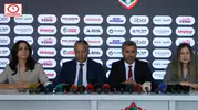 Amedspor yönetimi basın toplantısında konuşuyor