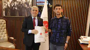 KPSS için tezgahını emanet eden simitçiye müftülükten anlamlı ziyaret