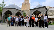 Cizre'de kültür buluşması: İstanbullu öğrenciler Dengbêj Evi'ne hayran kaldı