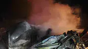 Viranşehir yolunda devrilen akaryakıt tankeri alev topuna döndü