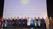 Dicle Üniversitesi'nde yeni akademik yıl törenle açıldı: Süreçle ilgili mesajlar verildi