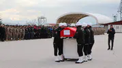 Şehit polis Emrah Koç memleketi Van'da toprağa veriliyor