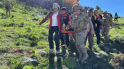 Tunceli'de yürüyüş yaparken kayalıklardan düşen vatandaş kurtarıldı
