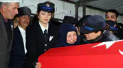 Şehit polis memuru Emrah Koç son yolculuğuna uğurlandı
