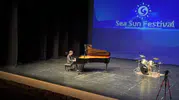 Elazığlı Ömer Gür İspanya’da piyano yarışmasını kazandı