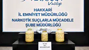 Yüksekova yolunda peynir bidonuna gizlenmiş zehir sevkiyatı