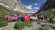 İzmirli dağcılar Hakkari'nin zirvelerinde kamp kurdu