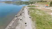Hazar Gölü kıyılarından 12 ton çöp çıktı