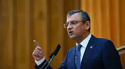 Siyasetin gündemi bir kez daha dokunulmazlık dosyalarıyla hareketlendi: CHP lideri Özel de listede