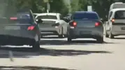 Elazığ trafiğinde tehlikeli şov kameraya yansıdı