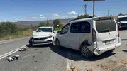 Elazığ Pertek yolunda iki araç çarpıştı