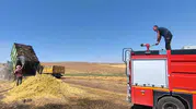 Siirt Kurtalan’da saman yüklü römork küle döndü