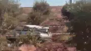Hilvan yolunda direksiyon hakimiyeti kaybolan araç tarlaya devrildi
