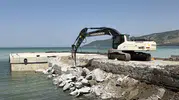 Tatvan sahilinde bulunan eski iskele modern bir görünüme kavuşuyor