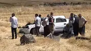 Siverek yolunda kontrolden çıkan otomobil takla attı