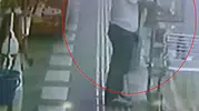 Mardin'de dükkan önündeki kafes hırsızlığı güvenlik kamerasına takıldı
