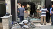Elazığda motosiklet ile otomobil çarpıştı ardından bir dükkana daldı