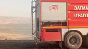 Beşiri ilçesindeki tarım arazilerinde çıkan yangın kontrol altına alındı