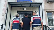Karaköprü ilçesinde aranan hırsızlık hükümlüsü jandarma operasyonuyla yakalandı
