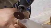 Van'da kaza sonrası parmağı şişen kadına itfaiye yardımı