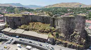 Bitlis Kalesi’ndeki tarihi kazı çalışmalarında sona gelindi
