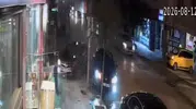 Elazığ Vali Fahri Bey Caddesinde iki otomobil kaza yaptı