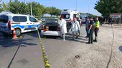 Şanlıurfa Eyyübiye ilçesinde seyir halindeki araca düzenlenen silahlı saldırıda bir kişi yaşamını yitirdi.