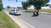 Şanlıurfa yolunda otomobil ile motosikletin karıştığı kazada bir kişi yaralandı