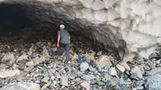 Sason Dağlarındaki Buz Gibi Tüneller Sıcaklara Karşı Sığınak Oldu