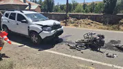 Bingöl Sancak beldesinde otomobil ile motosiklet çarpıştı 3 yaralı