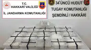 Hakkari'de jandarma operasyonunda 16 kilo metamfetamin ele geçirildi