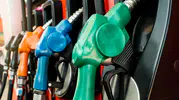 Depo doldurmak artık lüks oldu: Benzine yeni zam geldi, fiyatlar 73 liraya dayanıyor