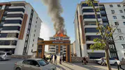 Apartmanın çatısında yangın paniği