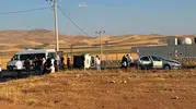Kurtalan'da iki araç kafa kafaya çarpıştı