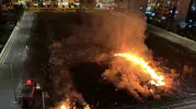 Kayapınar ilçesindeki boş arazide çıkan yangın çevre sakinlerini endişelendirdi