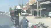 Akçakale'de polisten kaçan plakasız motor sürücüsü kaza yapınca yakalandı