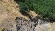 Bingöl Ilıcalar bölgesinde nadir rastlanan dağ keçisi dronla kaydedildi