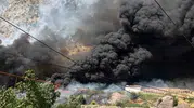 Hakkari Kırıkdağ Karakolu yakınındaki hurdalıkta çıkan yangın korkuttu
