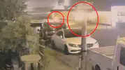 Batman'da park halindeki otomobili ateşe veren şüpheliler kamerada
