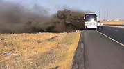 Siverek yolunda yolcu otobüsü yandı