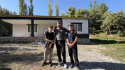 Yarım kalan evlerinde ders çalışıp fen lisesini kazanan ikizler yeni yuvalarına kavuştu