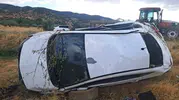 Bingöl Genç yolunda otomobil şarampole uçtu