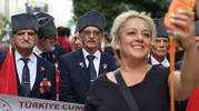 Elazığ sokaklarında gaziler için onur yürüyüşü düzenlendi