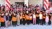 Van genelinde binlerce öğrenci yeni eğitim dönemine merhaba dedi