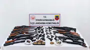 Ağrı merkezli üç ilçede silah kaçakçılarına yönelik geniş kapsamlı operasyon düzenlendi