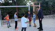 Eğil Belediyesi minik öğrencilerin okul heyecanına ortak oldu