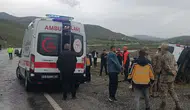 Muş’ta minibüs devrildi: 16 yaralı